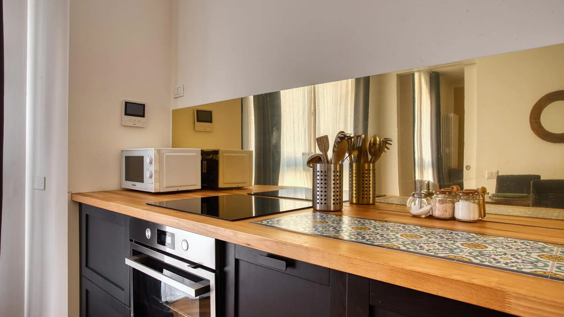 Charming Apartment In Tortona Navigli District Milan 0*,