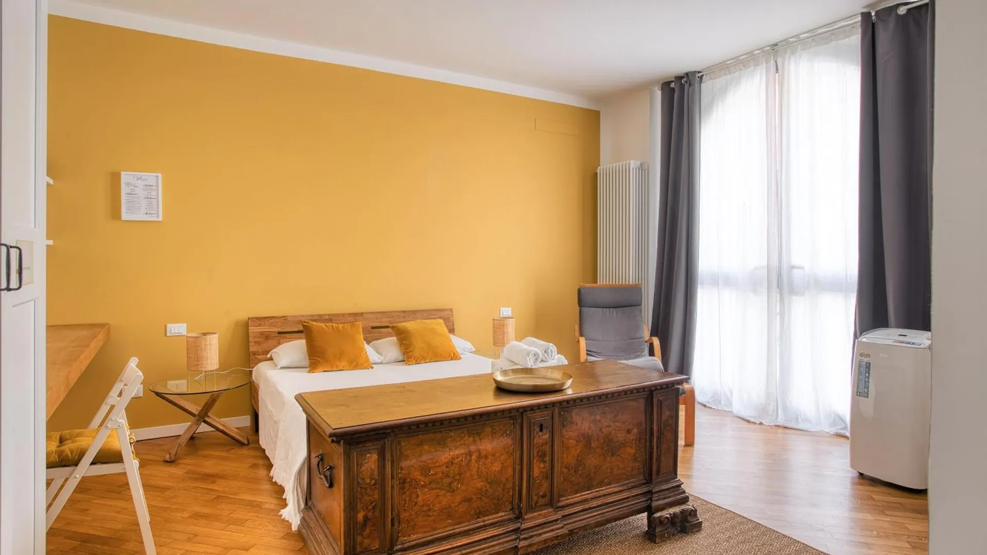 Charming Apartment In Tortona Navigli District Milan